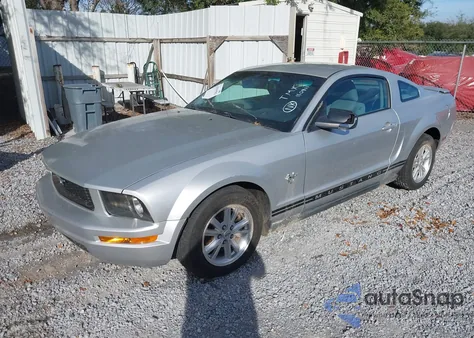 2009 Ford Mustang V6/V6 Premium из США, поврежденный, VIN 1ZVHT80N695110911